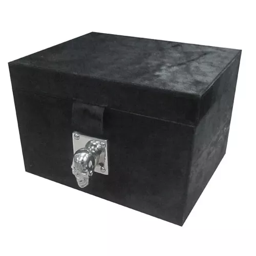 Box 37x30x25cm (Black Hair W/Skull)