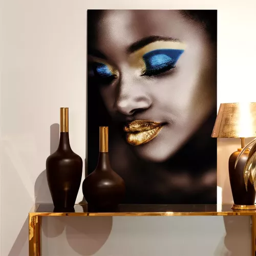 Payaa Women with make-up 120x80x2cm (106065)